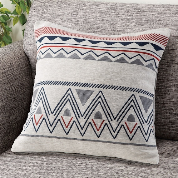 Cushion Cover Edge